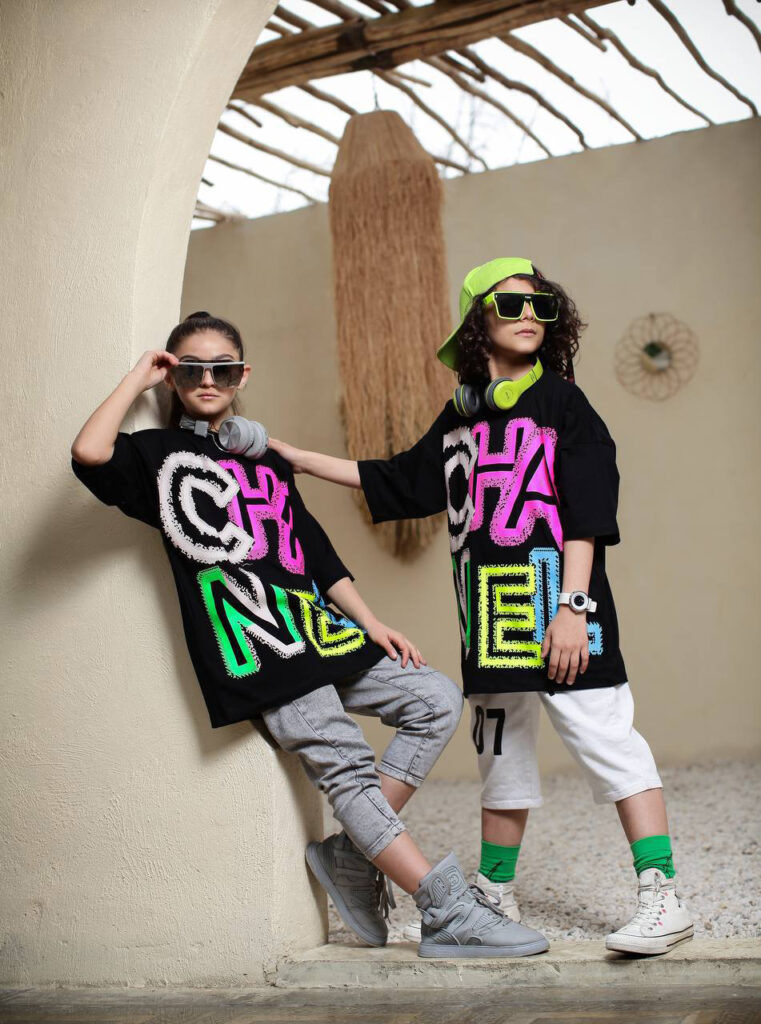 نمونه کار طراحی و چاپ روی پوشاک مدگراف